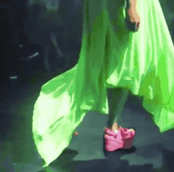 今年夏天最难看的鞋子,夏天最火的鞋款有哪些