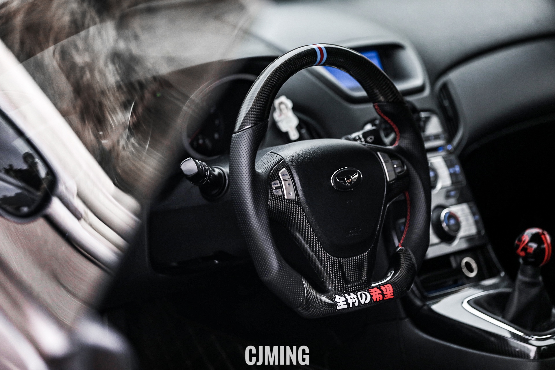 劳恩斯酷派低配可以漂移,劳恩斯酷派2012款3.8l自动brembo版