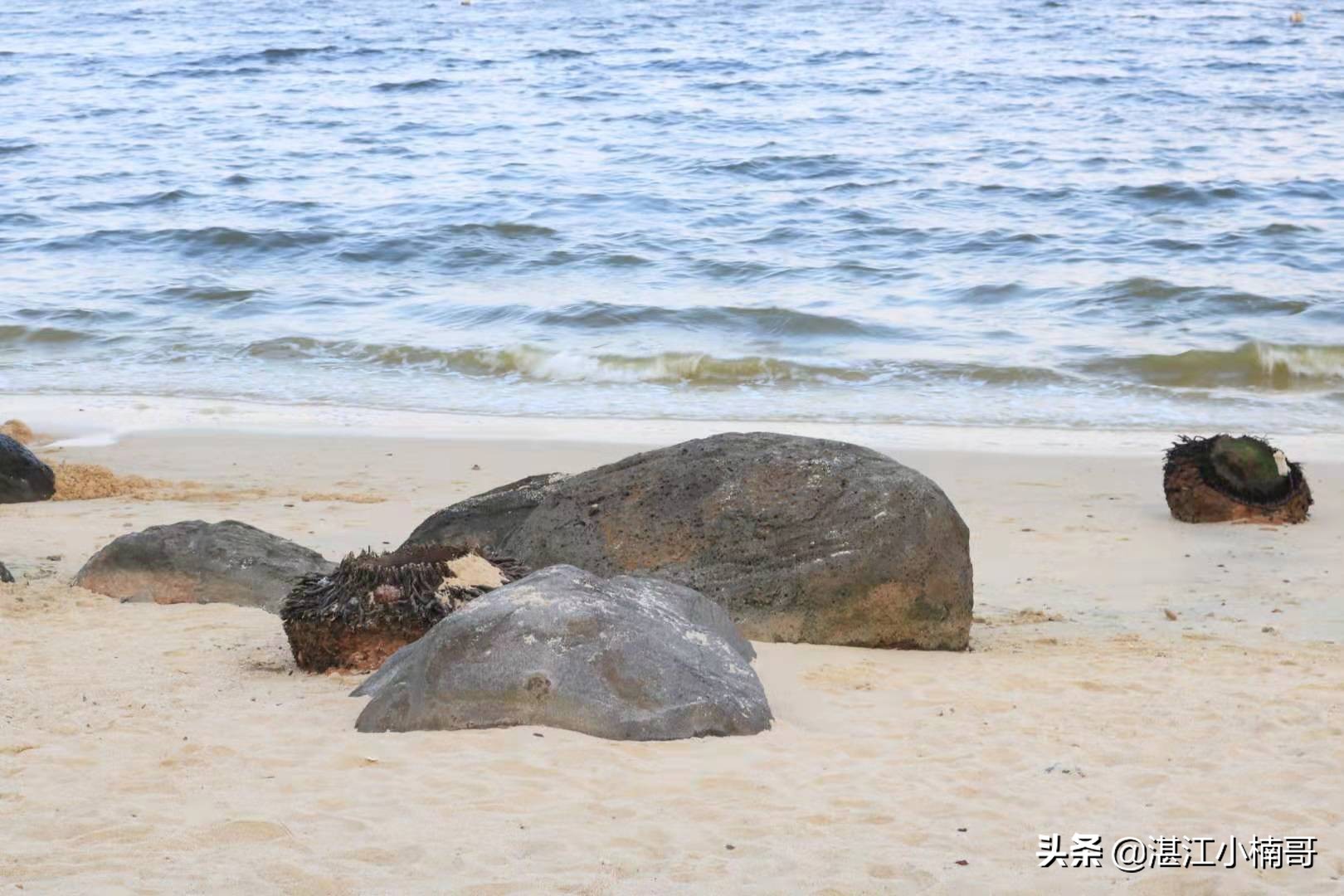 湛江这个海湾，出场自带流量，超有夏威夷feel，每天都有网红打卡