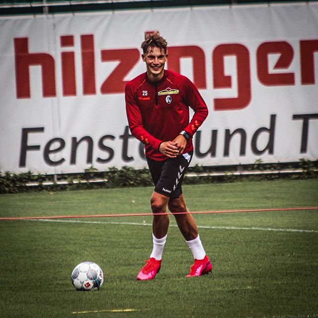 德国国脚罗宾科赫,德国国脚中卫科赫