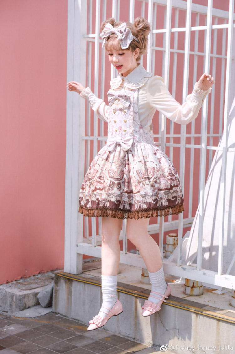 萌新刚入门的洛丽塔裙,最便宜又好看的洛丽塔裙子推荐