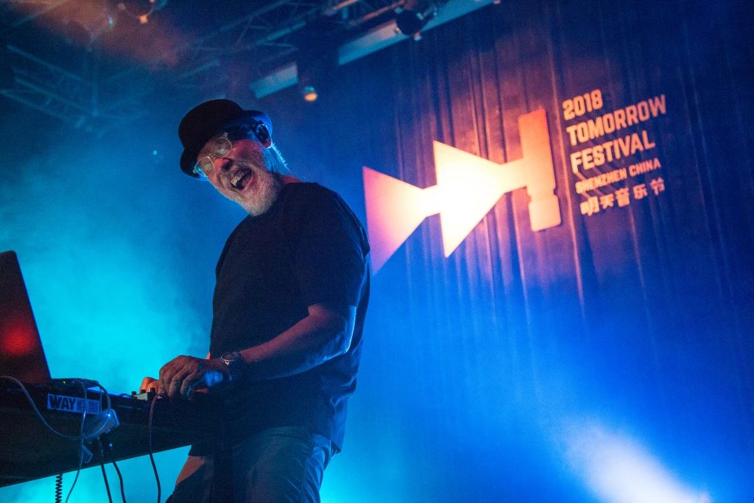 华侨城创意园20周年,深圳特区40周年推动创新发展