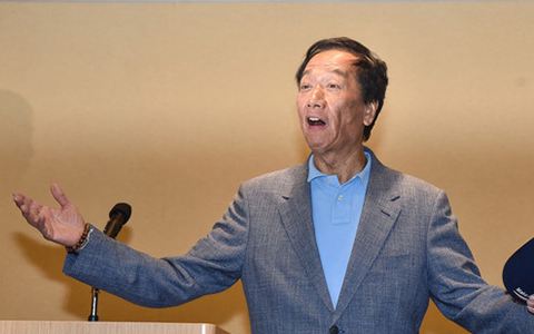 “代工之王”富士康坎坷成长路,为什么富士康代工能这么强大