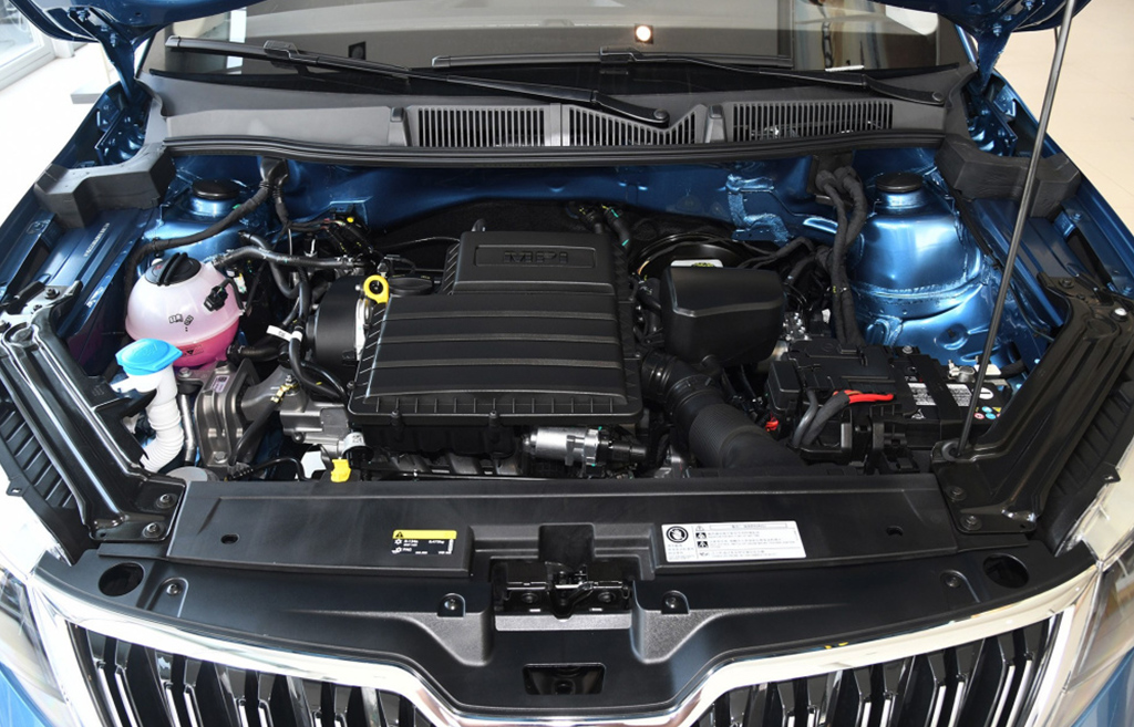 圣诞大战一触即发,新一代创酷还是柯米克?