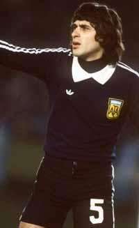 最全足坛绰号集，最冷球员故事会，谁还能补充一个？