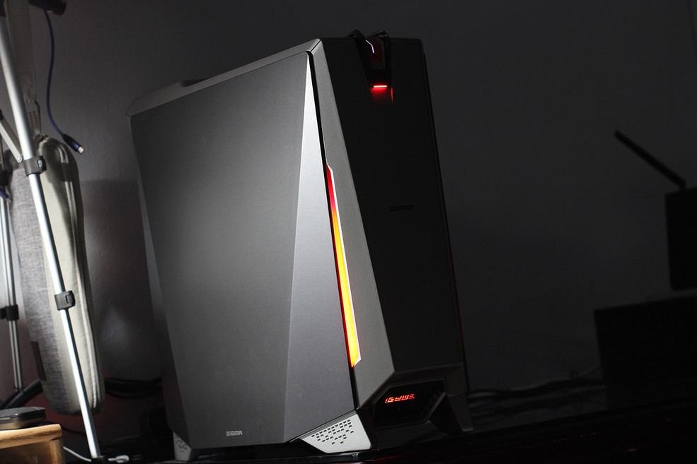 电竞新势力的显示器,七彩虹igame系列主机