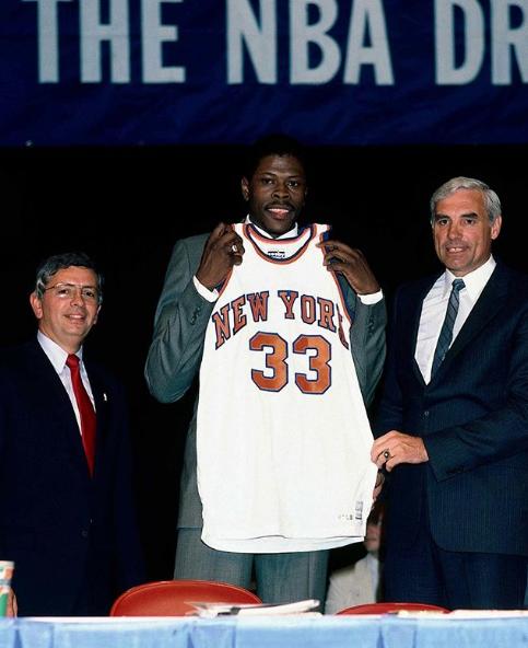 优秀中锋奥拉朱旺,四大中锋奥拉朱旺