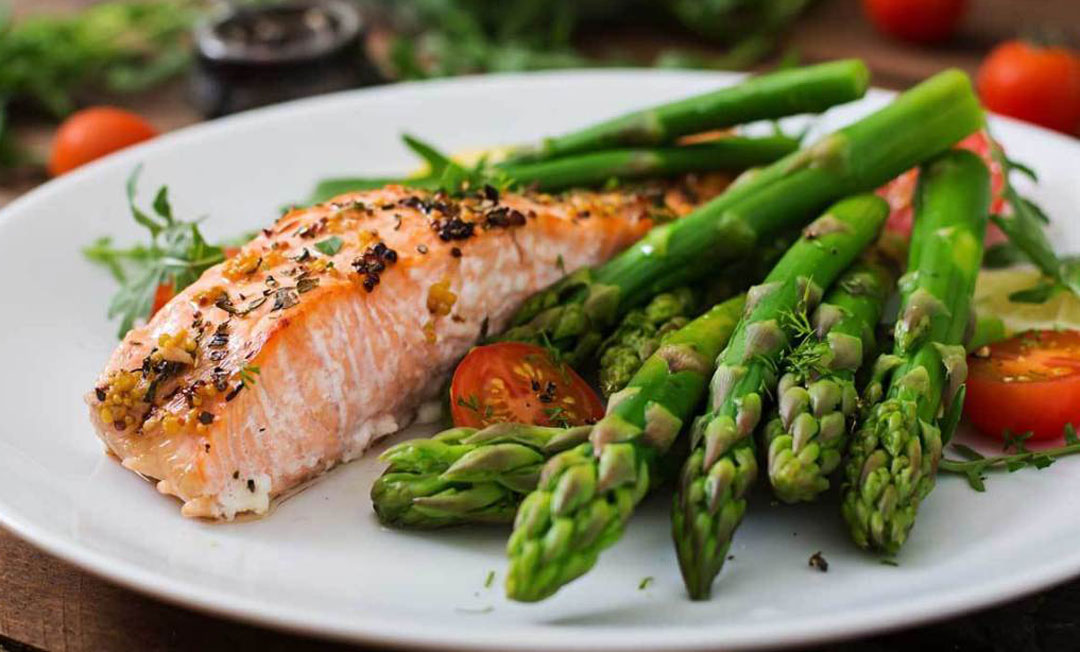 想减肥怎么吃一日三餐菜谱,想减肥如何吃早餐呢视频