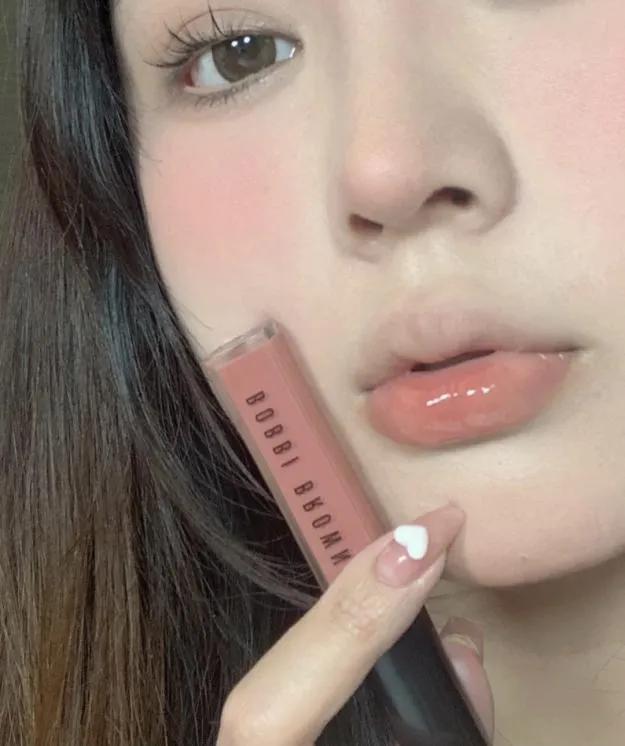 显白嘟嘟唇唇蜜,嘟嘟唇橘色唇蜜