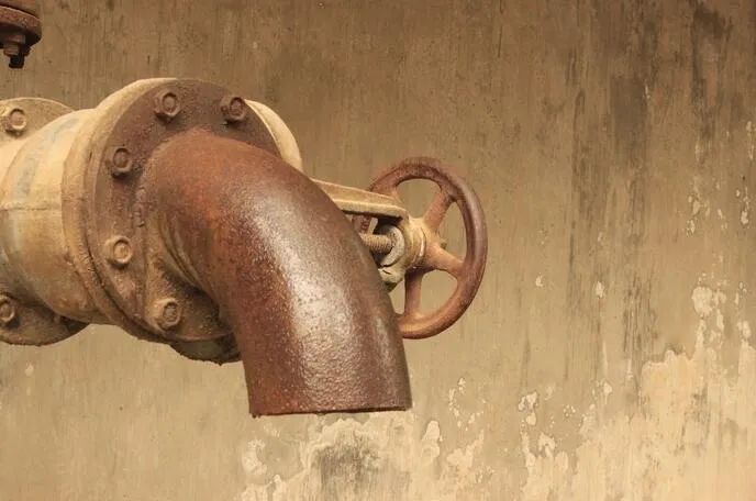 思想陈旧的人,一个粗糙的人