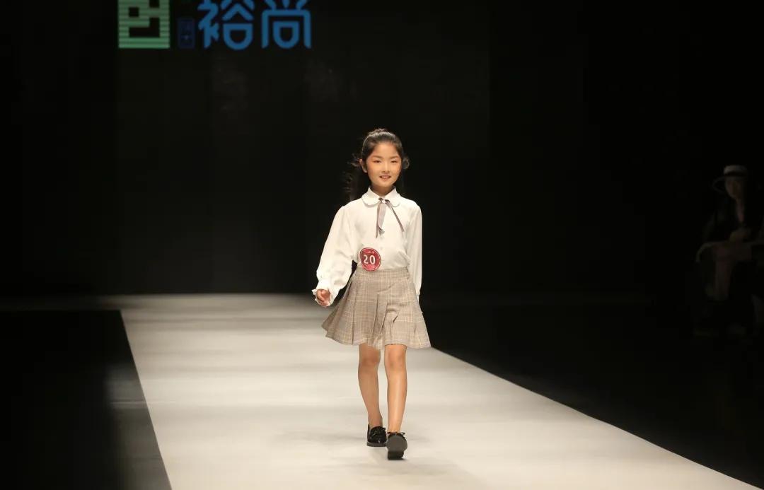 冠军服装城冬季,冠军服装城童装