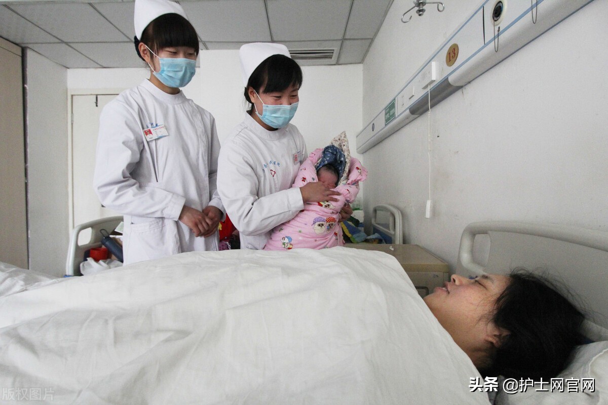 护士顶撞护士长怎么办,护士如果顶撞护士长怎么办