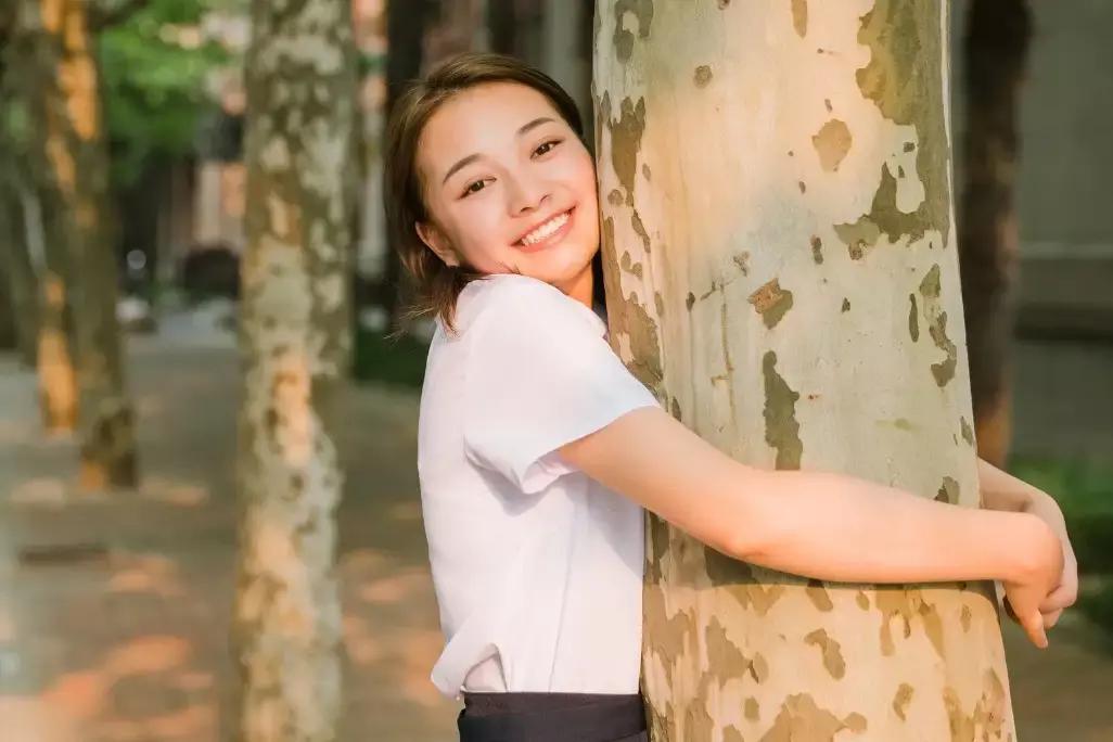 科颜氏白泥搭配去黑头收缩毛孔 (科颜氏白泥对男士毛孔粗大有用吗)