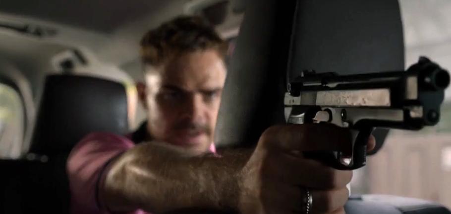 密室电影《4X4》：车主“钓鱼”偷车贼，一辆汽车变成了囚笼