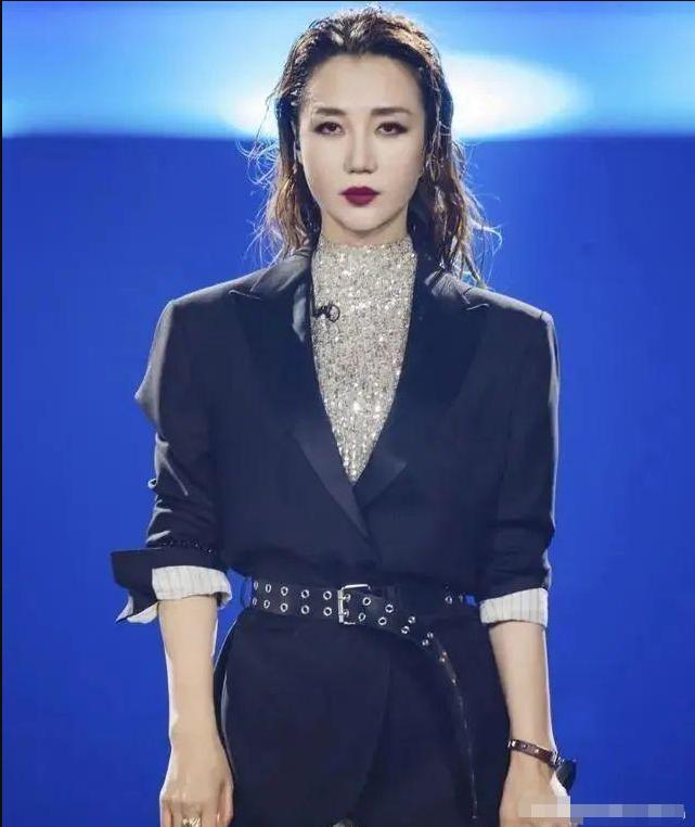 阿朵坦言当年隐退原因好心酸,从爆红到销声匿迹