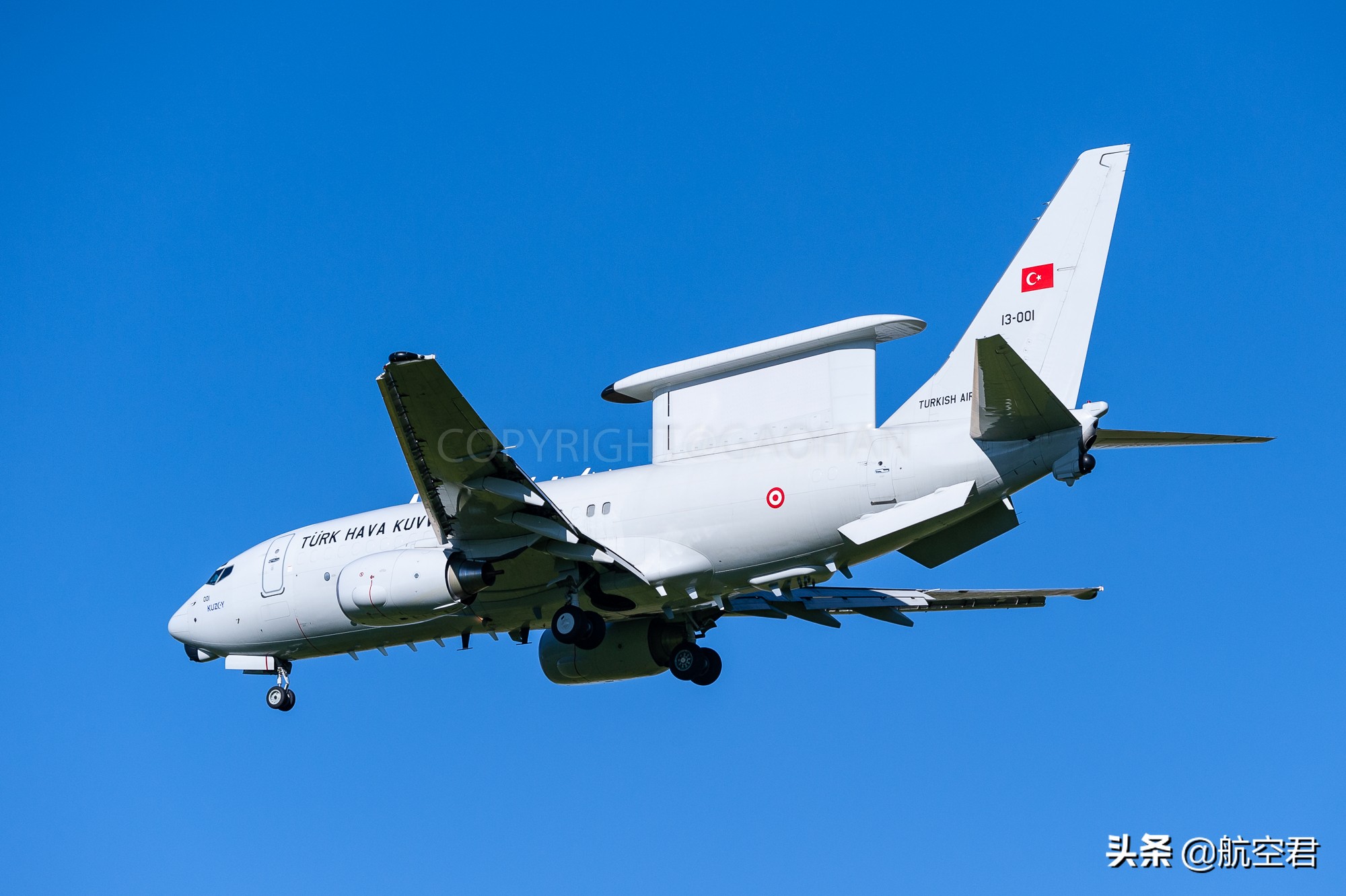 不止“大盘鸡”，还有“独木舟、平衡木”等，预警机各种奇特外形