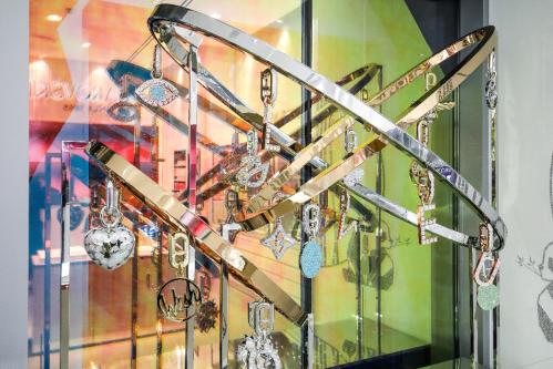 施华洛世奇水晶手表江疏影,施华洛世奇江疏影香港