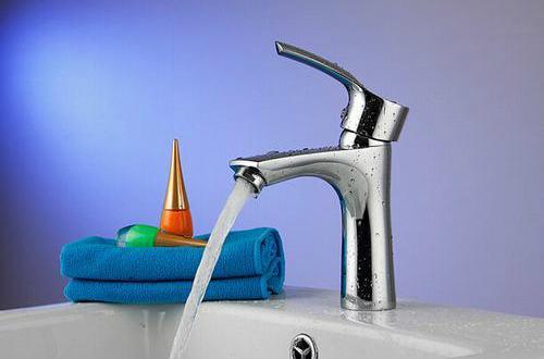 用天然气洗澡水忽冷忽热怎么回事,用太阳能洗澡水忽冷忽热怎么解决