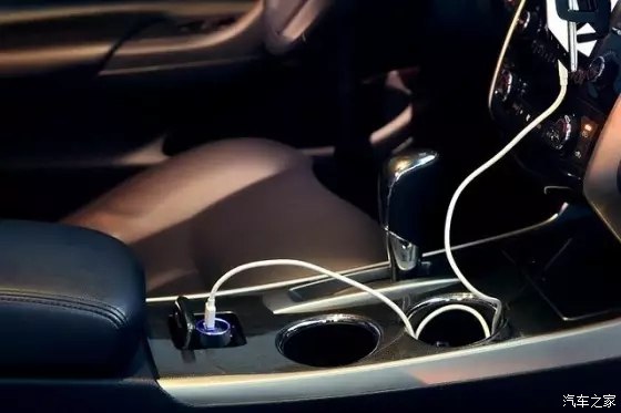 汽车usb接口坏了有必要修吗,汽车usb接口短路会怎样