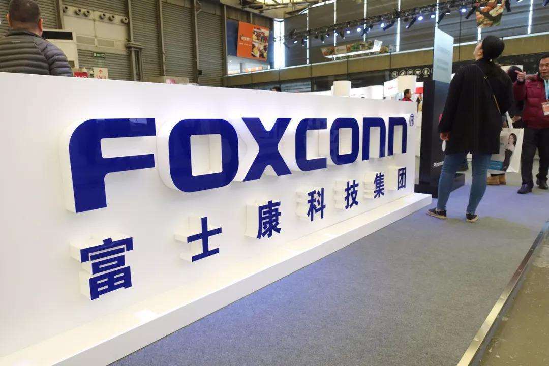 富士康员工记录回家历程,富士康的发展历程简介