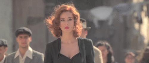 卷发老气怎么补救,直发显年轻卷发显老气