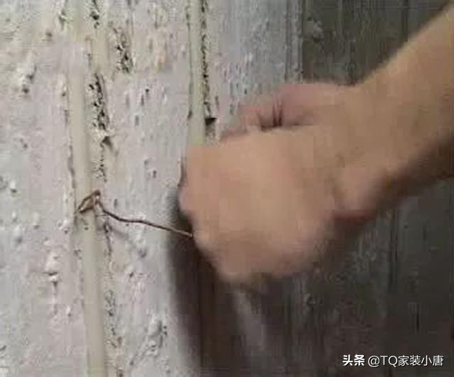 新房装修厕所水管安装,装修水管安装多少钱一米