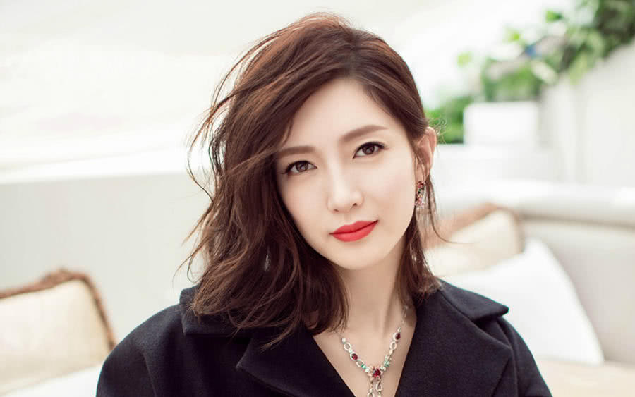 好听且有诗意的姓氏,配任何姓氏都好听的男孩名字