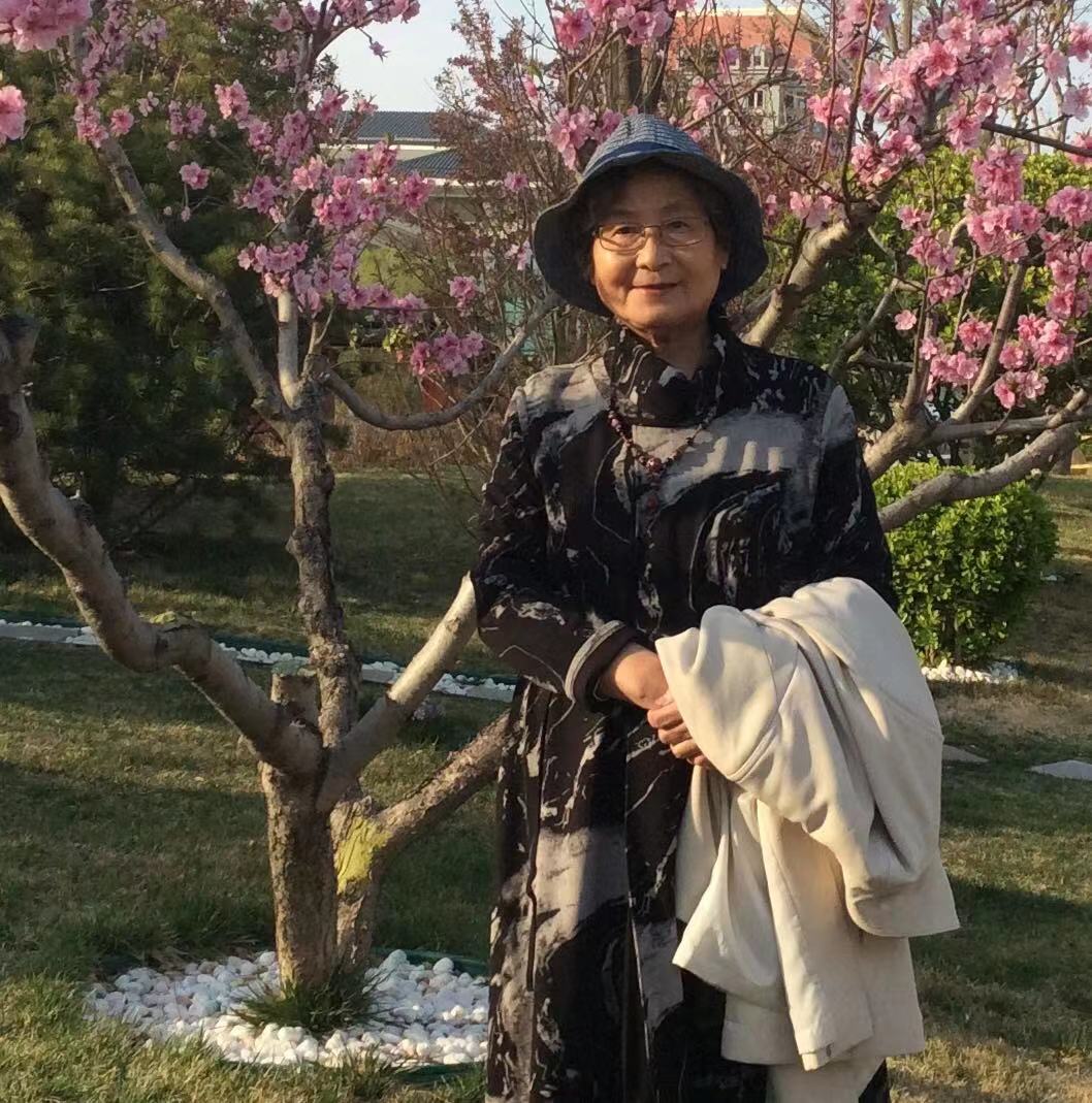 画家徐希作品价格,徐希娟油画作品