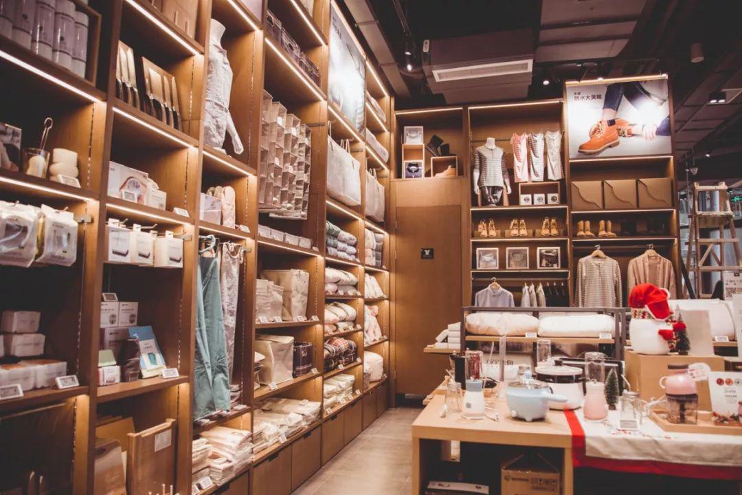 周末放松新去处！我又发现一家爆红的苏宁极物智慧零售场景体验店