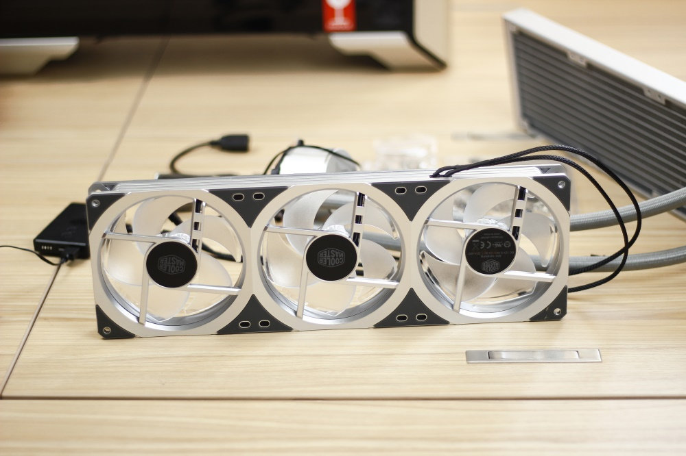 索泰2080tipgf和2080tiplus,七彩虹2080ti和索泰2080ti对比