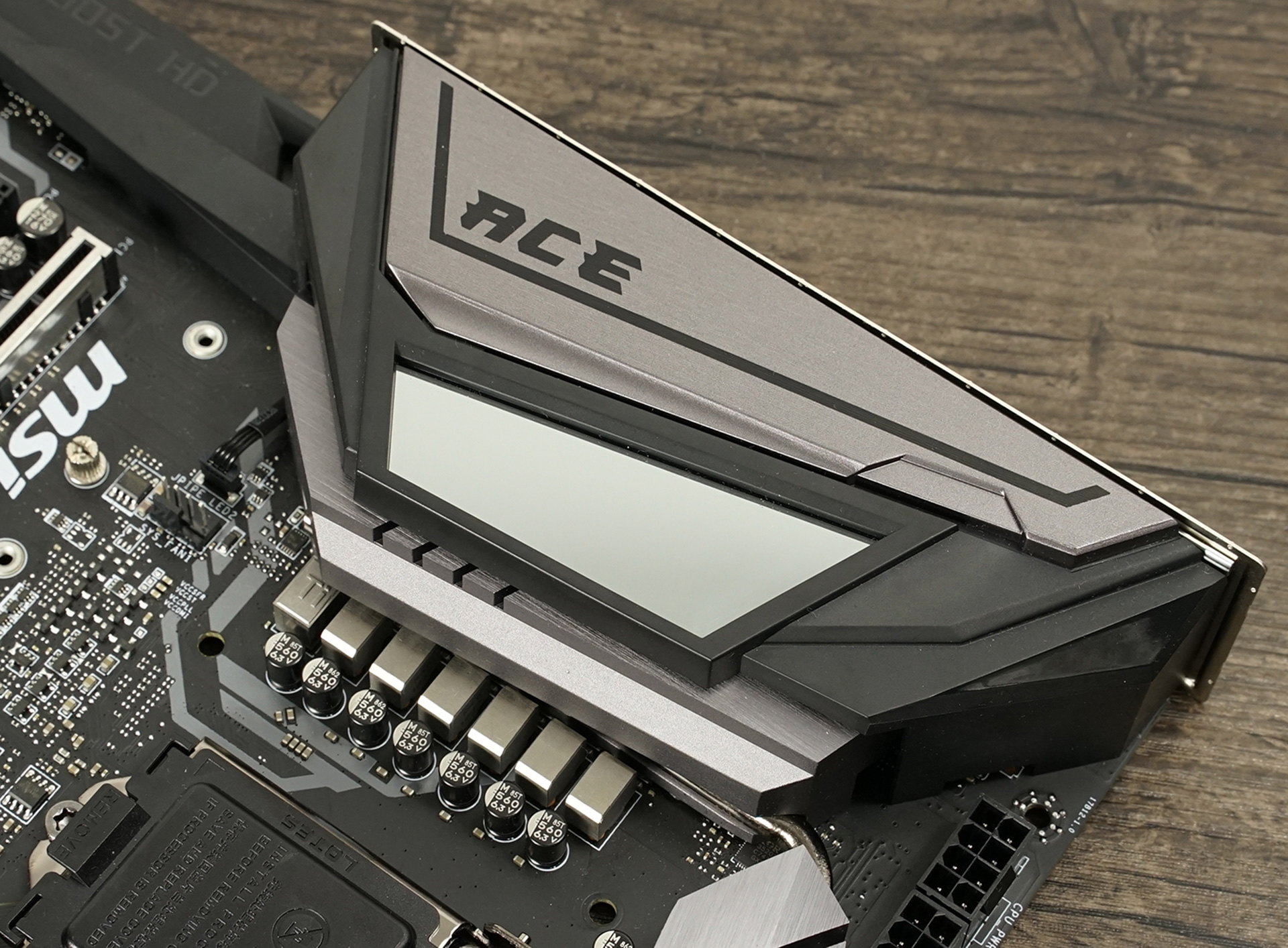 中奖了一个300元的散热却去装了台万元游戏主机？