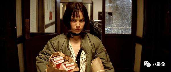 钻石鞋多少钱一双,100万钻石鞋