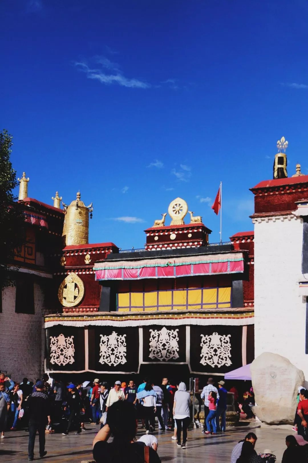 大昭寺刷金佛全过程,大昭寺可以给佛像涂金吗