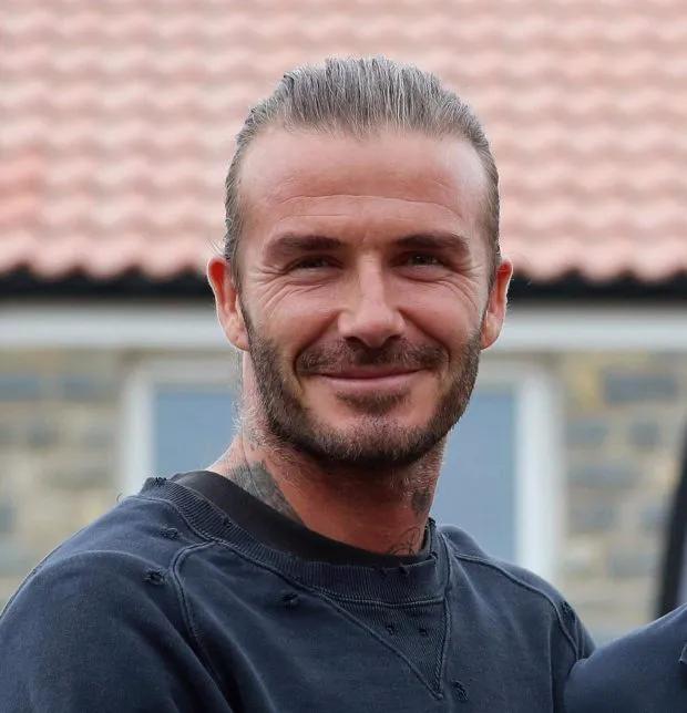 小贝为何剃光头,贝克汉姆的头秃