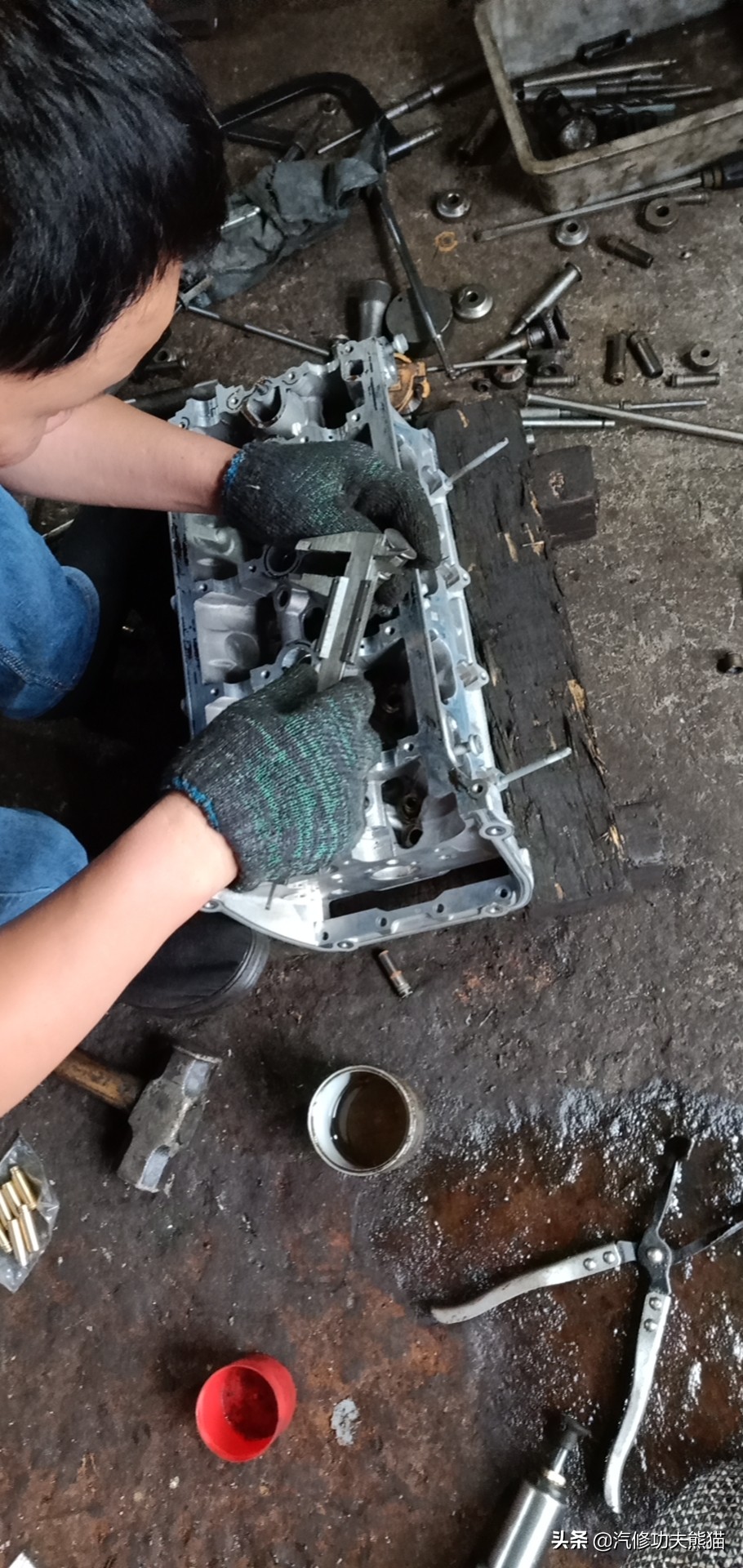 大众夏朗烧机油用什么燃油宝,2012款夏朗2.0t烧机油怎么处理