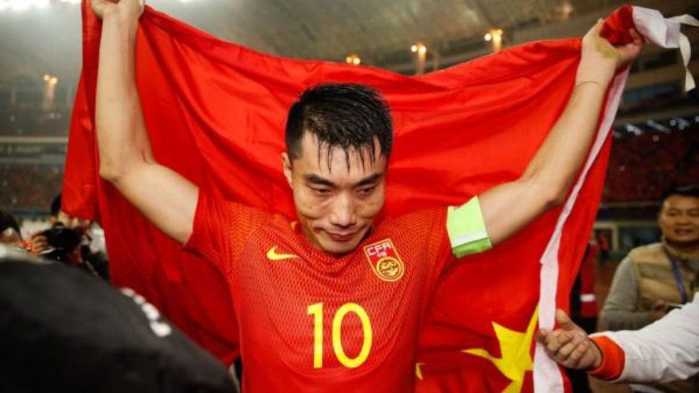 实况足球中超精选推荐,11个c罗vs11个梅西实况足球