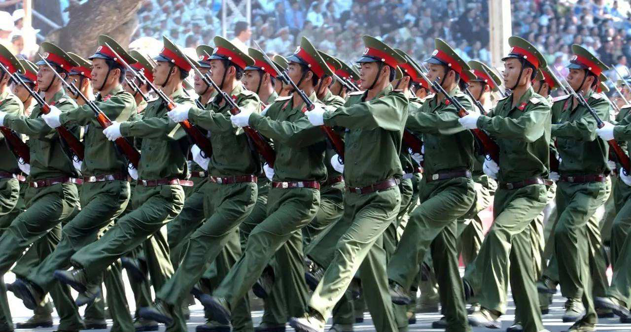 越南军人看我军装备,越南军人参观中国装备