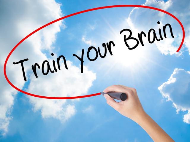 孩子说话慢条理不清晰,孩子说话啰嗦没重点