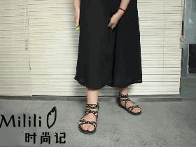 穿着阔腿裤上厕所怎么办,如何正确穿阔腿裤