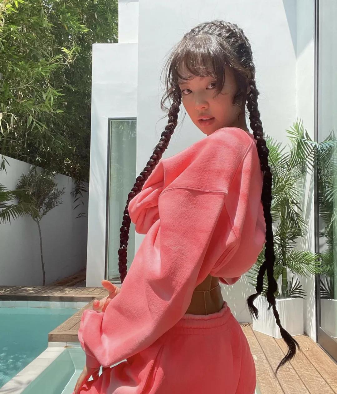 入秋必备的卫衣,入秋必备10款卫衣