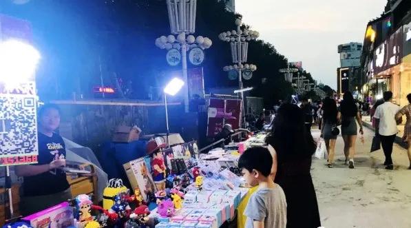 南阳摊位时间表,南阳市地摊临时摊位