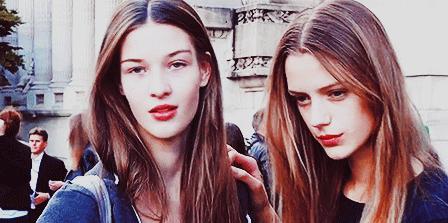 秋冬季节卫衣单穿有些冷，加件外套一起穿，舒适时尚又有范儿