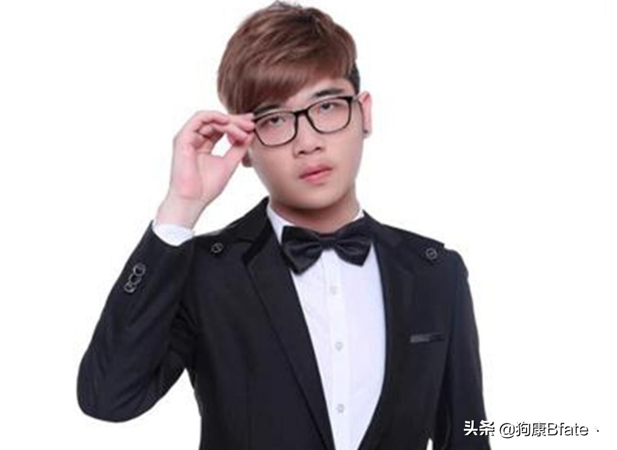 还在用小鱼人、螳螂和劫在上分吗？狗康喊你看看皎月