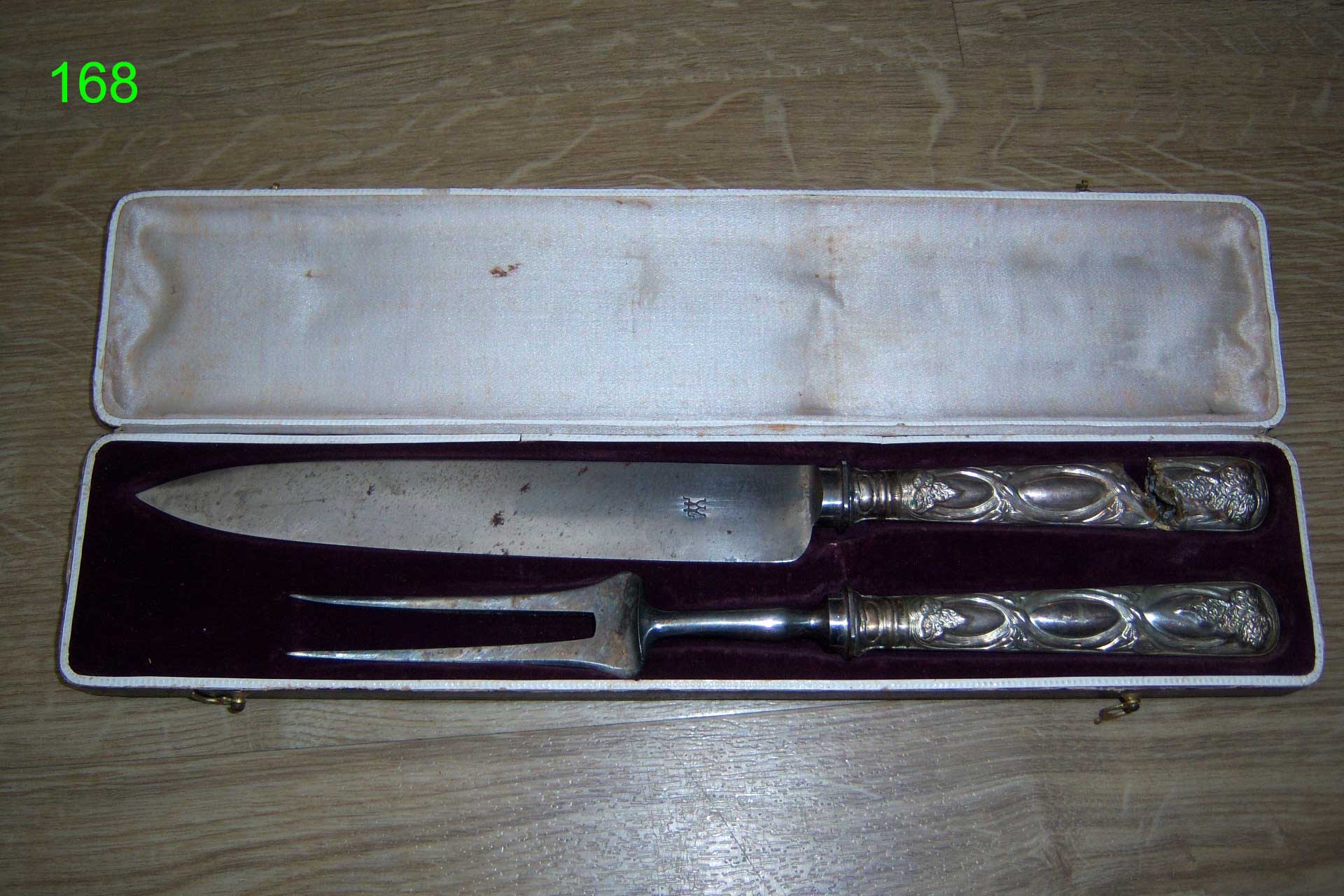 厨房餐桌上的世纪回眸：个人收藏双立人古物目录Season17