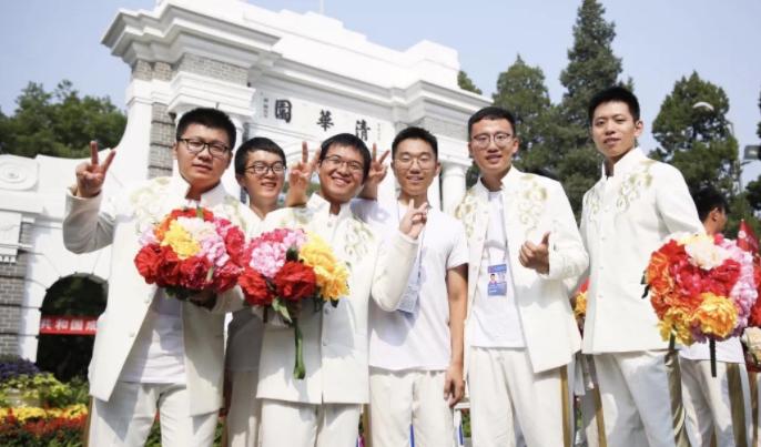 清华男生择偶看重颜值吗,清华理工男择偶标准采访视频