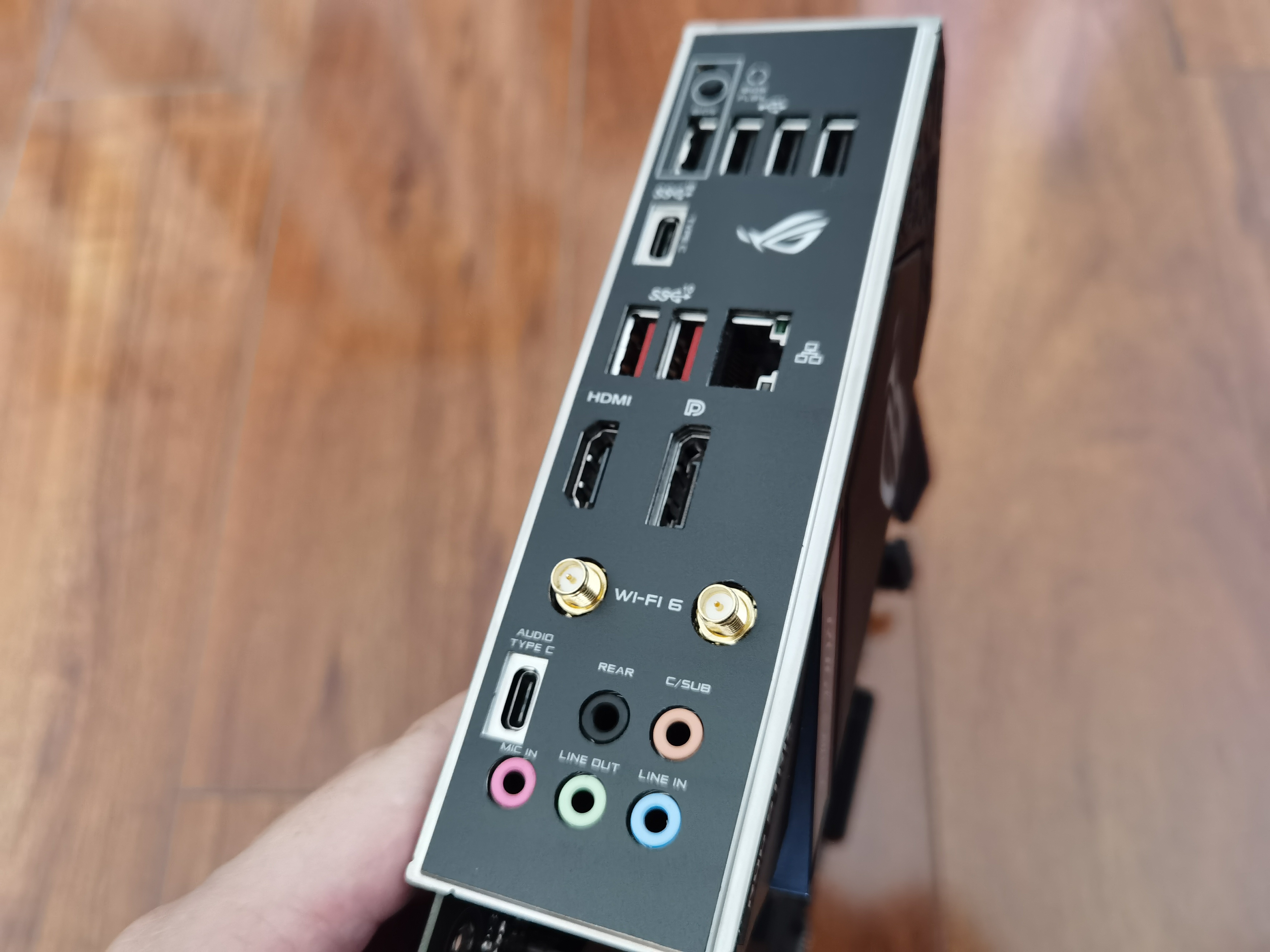 华硕strixb550-fgaming,华硕strixb550xe