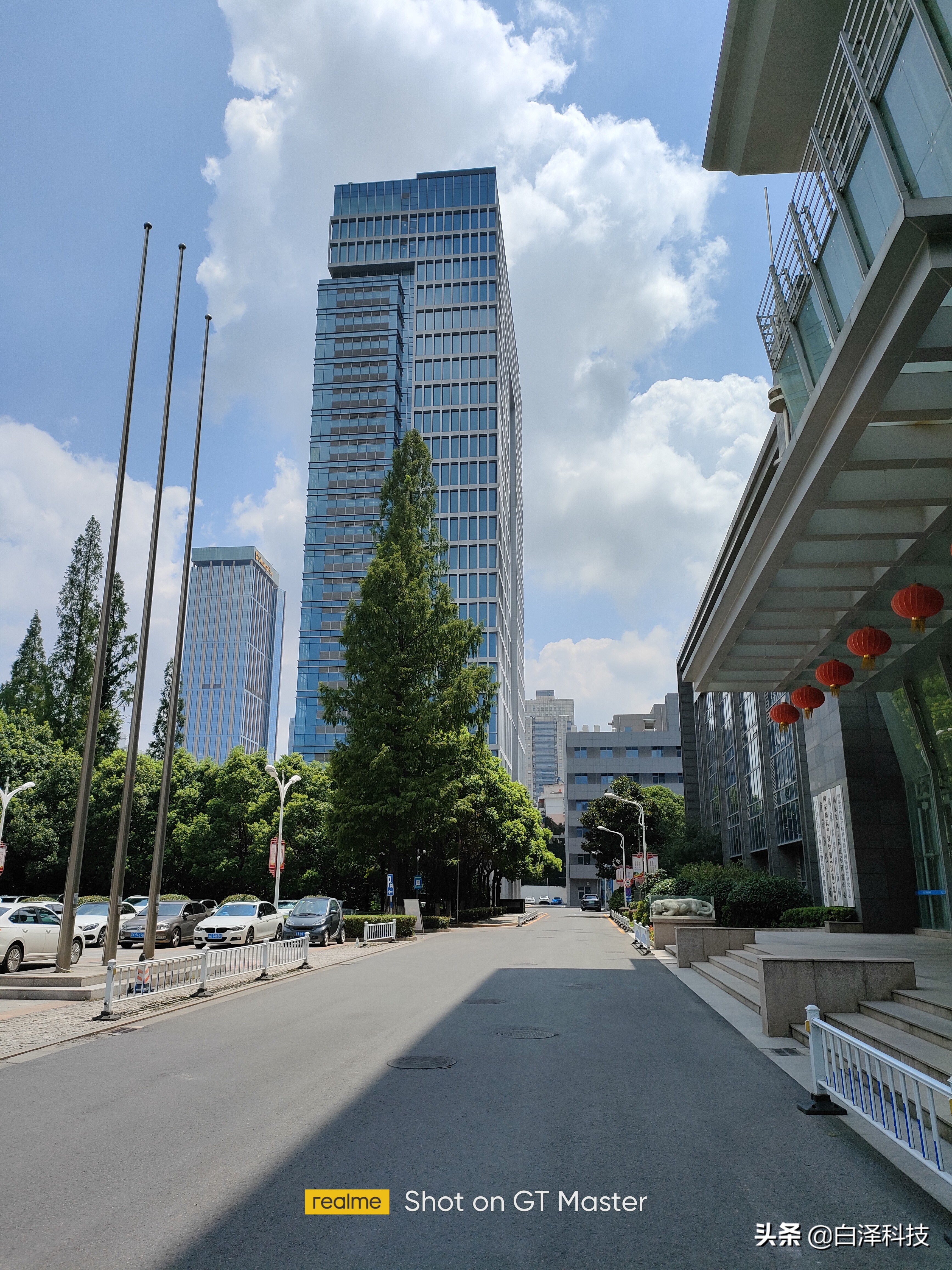 realmegt大师探索版值得入手吗,realmegt大师探索版夜景拍照评测