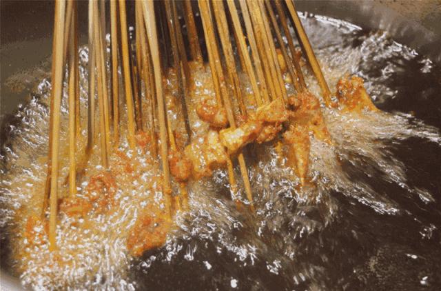 “0曝光”宝藏小串店，掀起儿时热滋滋的记忆