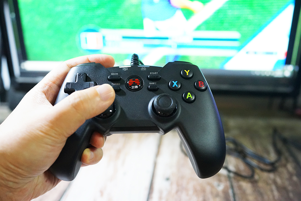 北通蝙蝠4手柄测试,北通游戏手柄蝙蝠2