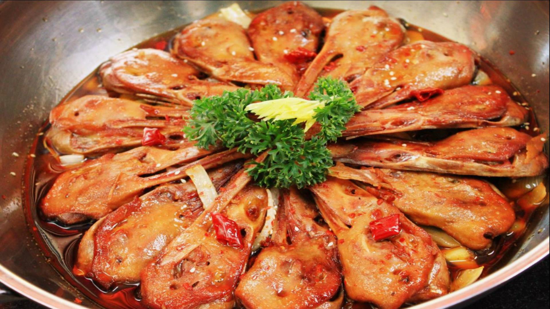 鸭子哪五个部位不能吃,鸭子有寄生虫吗